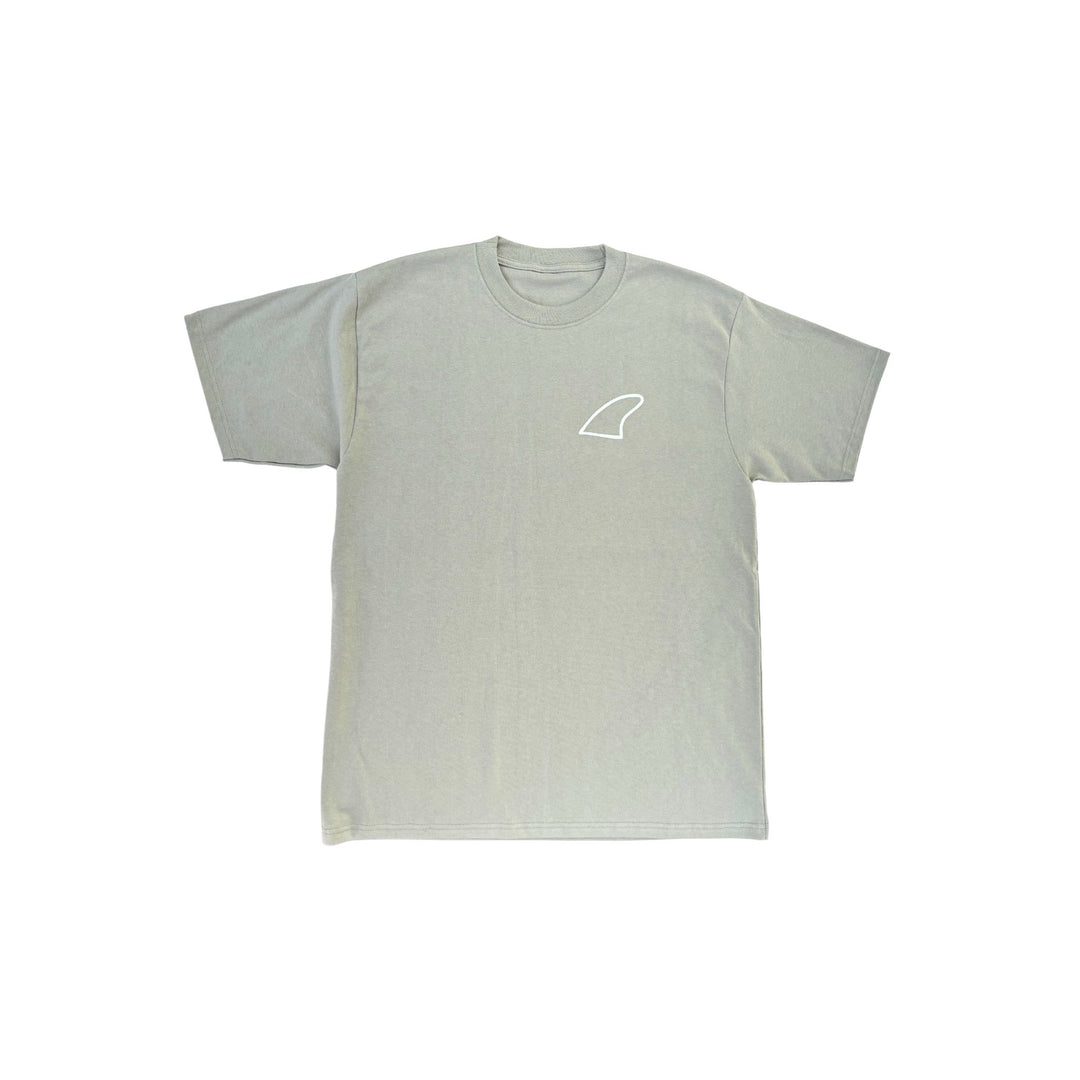 Front View of the T-Shirt Boxy Fin