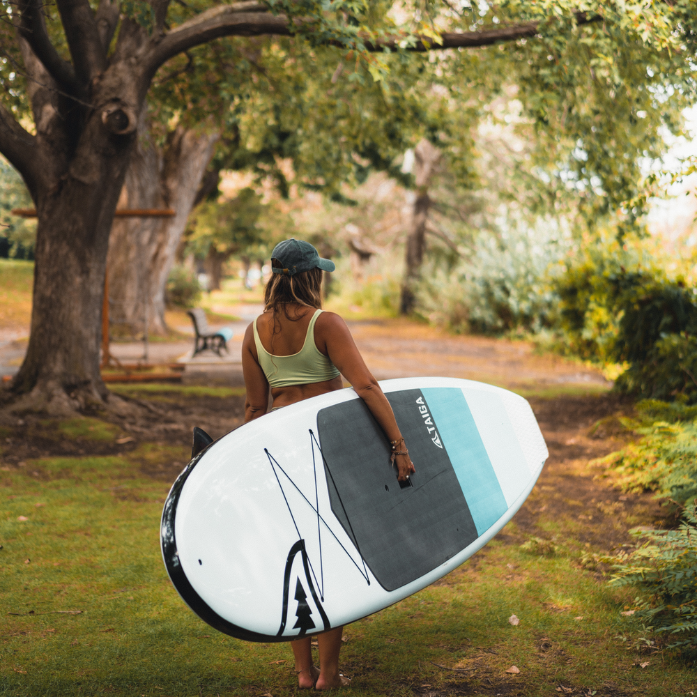 Girl with the Lumberskin 10'6 SUP